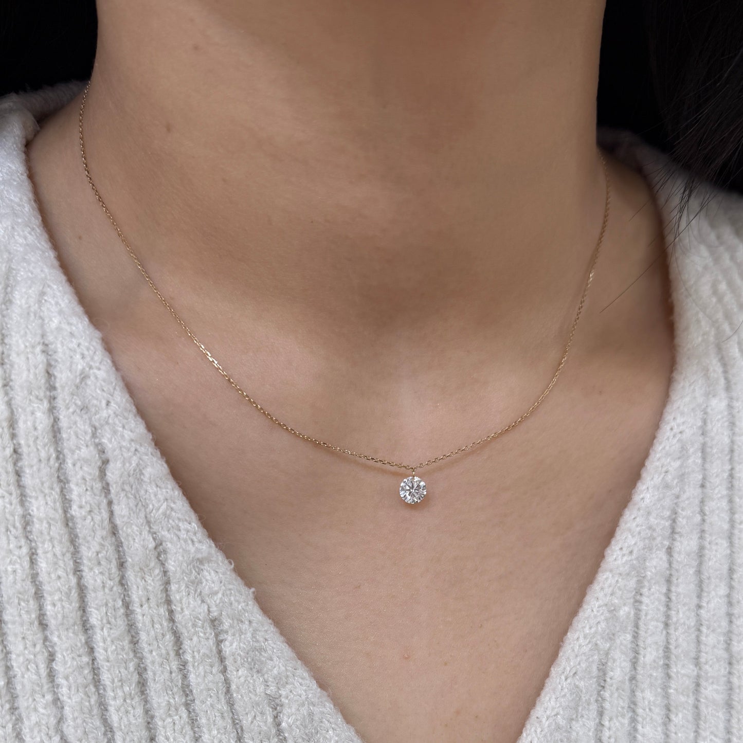 Lab diamond round 0.5ct floating necklace