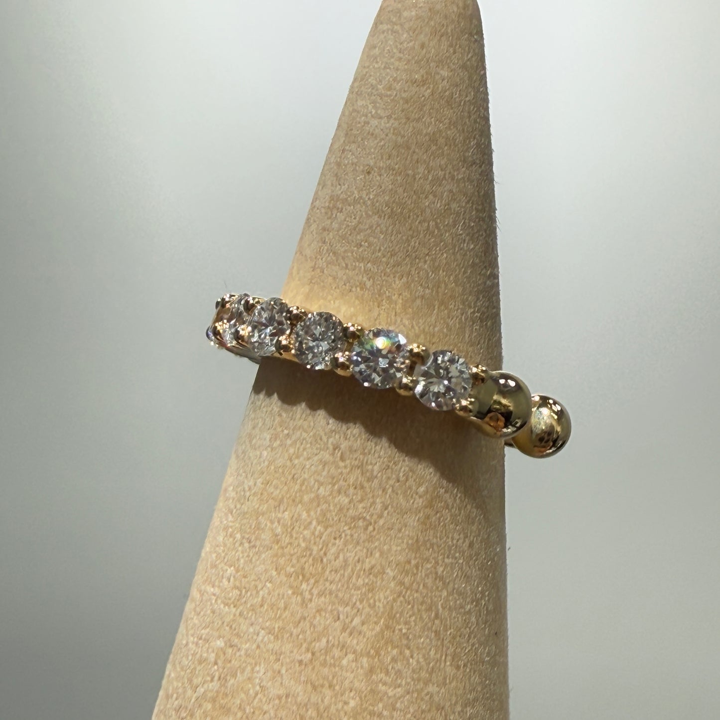 Lab diamond round 0.25ct ear cuff-each