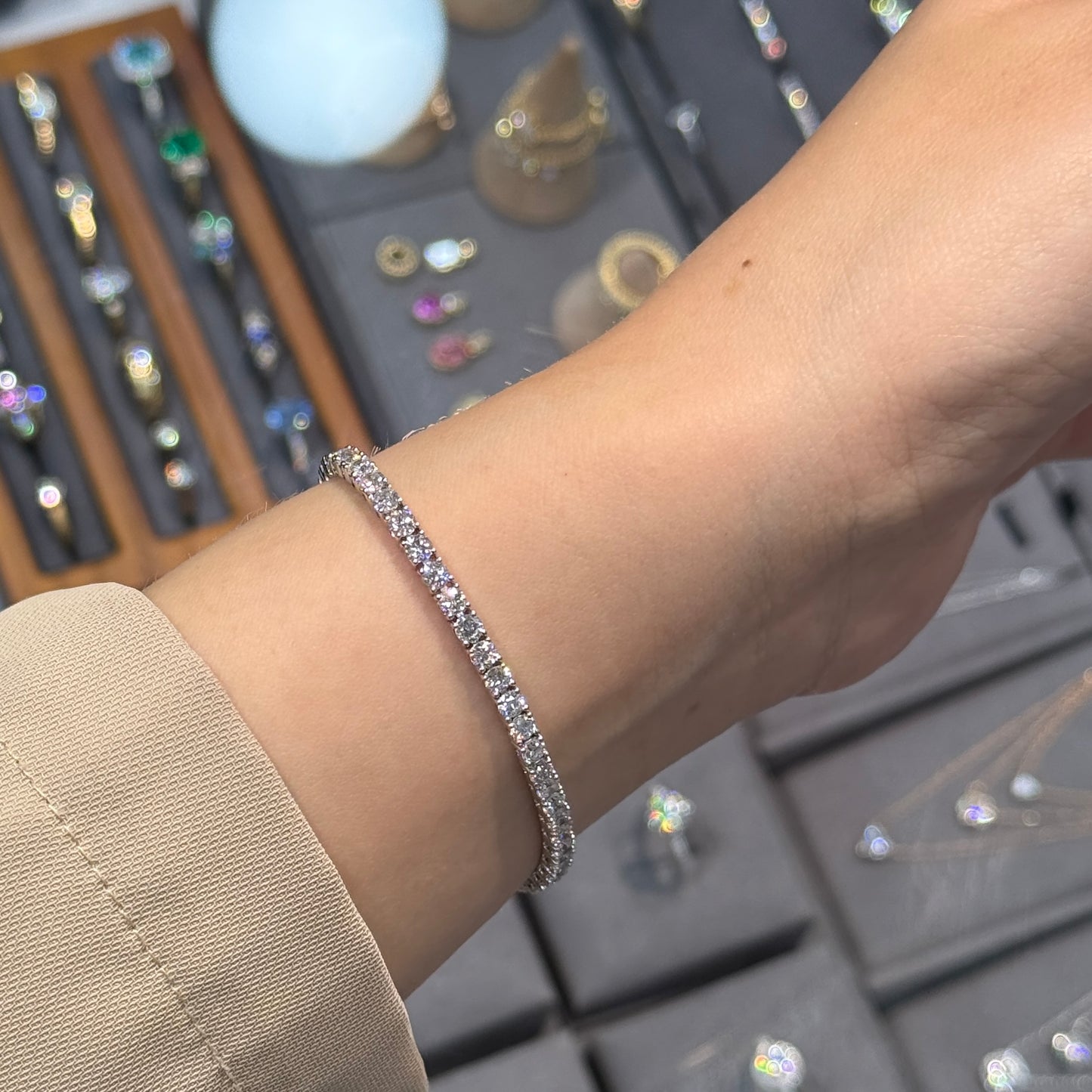 Lab diamond round 6.8ct classic four-prong tennis bracelet