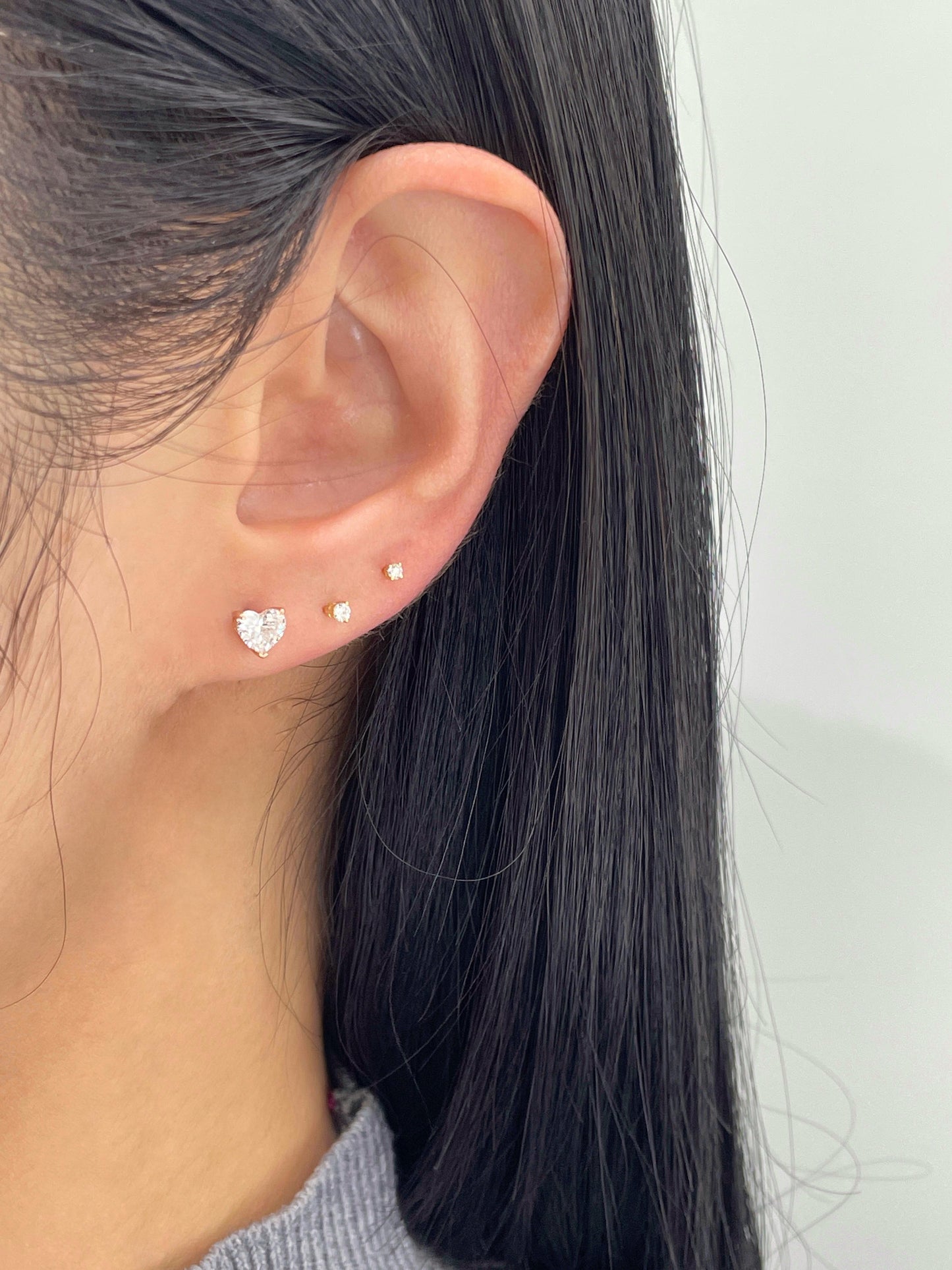 Lab diamond Heart shape 0.8ct stud earrings-pair