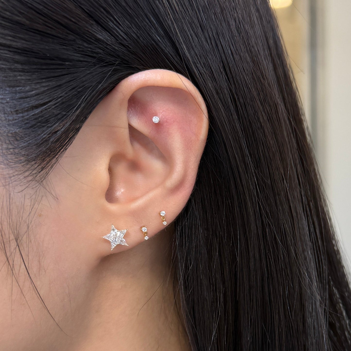 9k Lab diamond kite cut 0.8ct illusion star stud earrings - pair