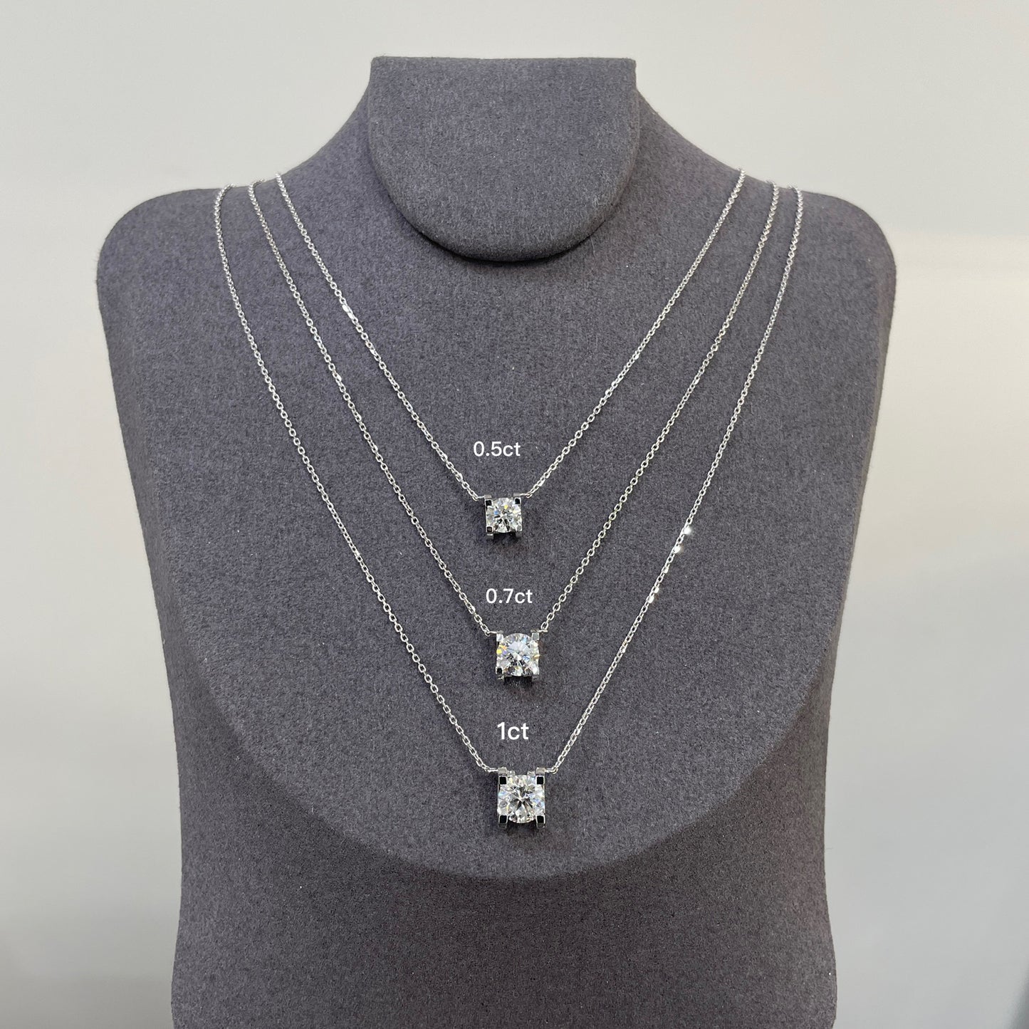 Lab diamond round 1ct classic C necklace