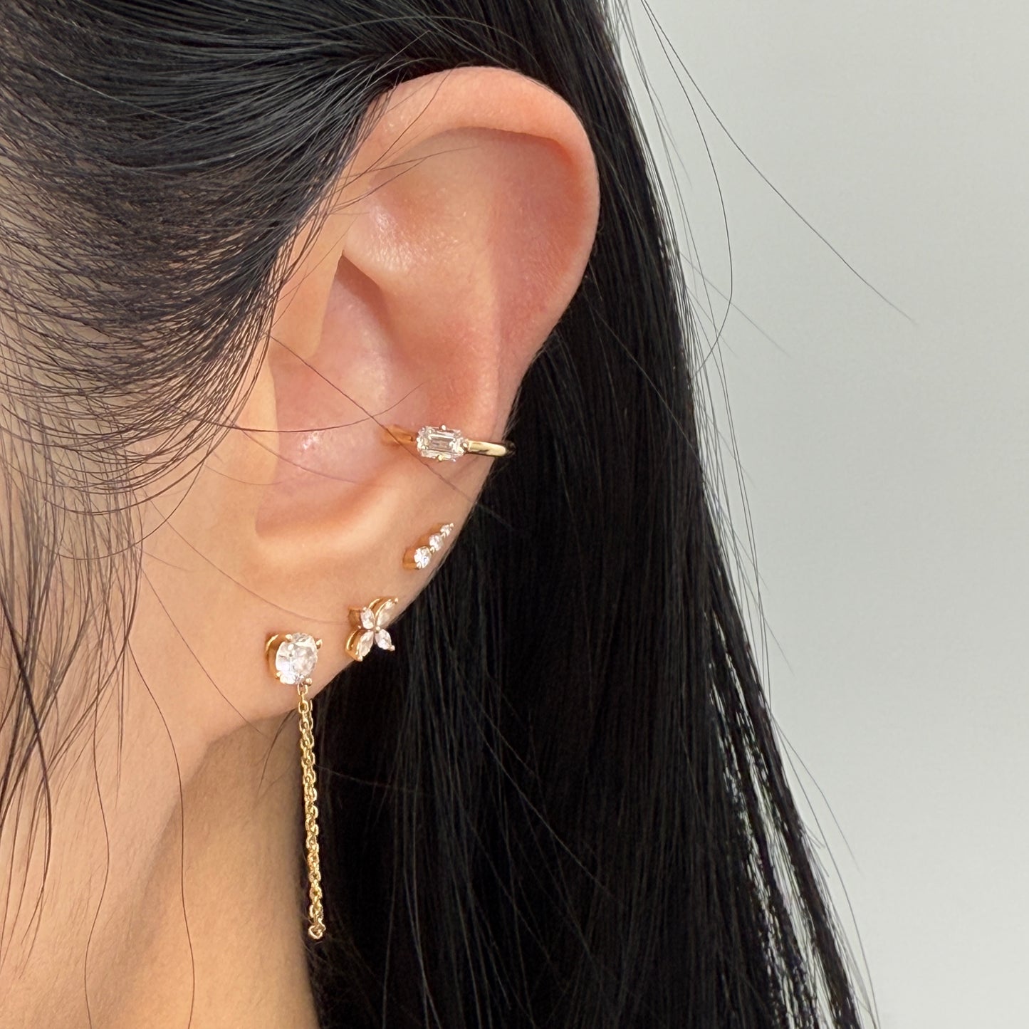 Lab diamond emerald cut 0.2ct 10mm ear cuff-each