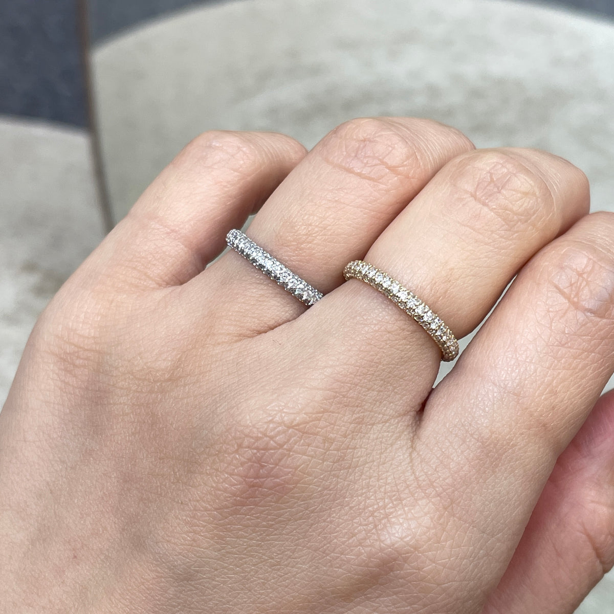 9k Lab diamond round 0.6ct three row ¾ coverage ring