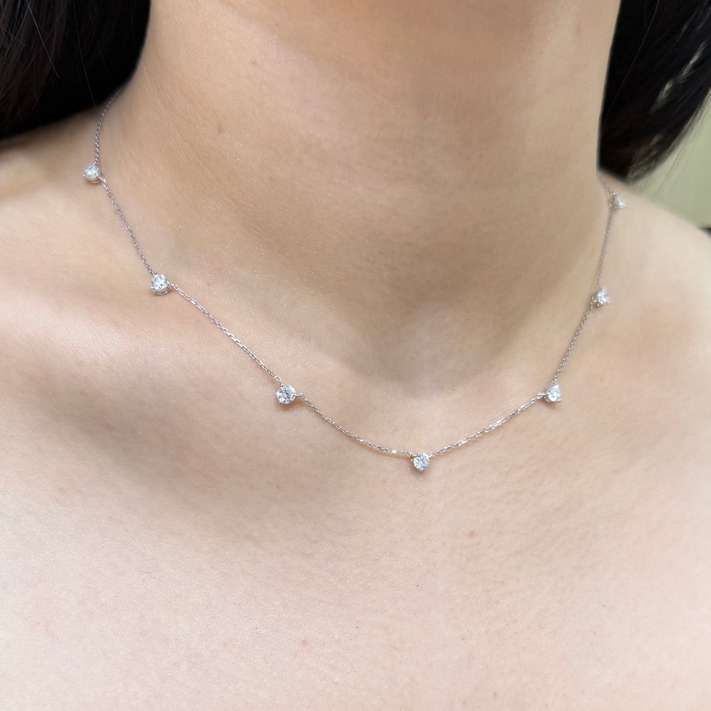 Lab Diamond Round 1.4ct seven stone three -prong necklace