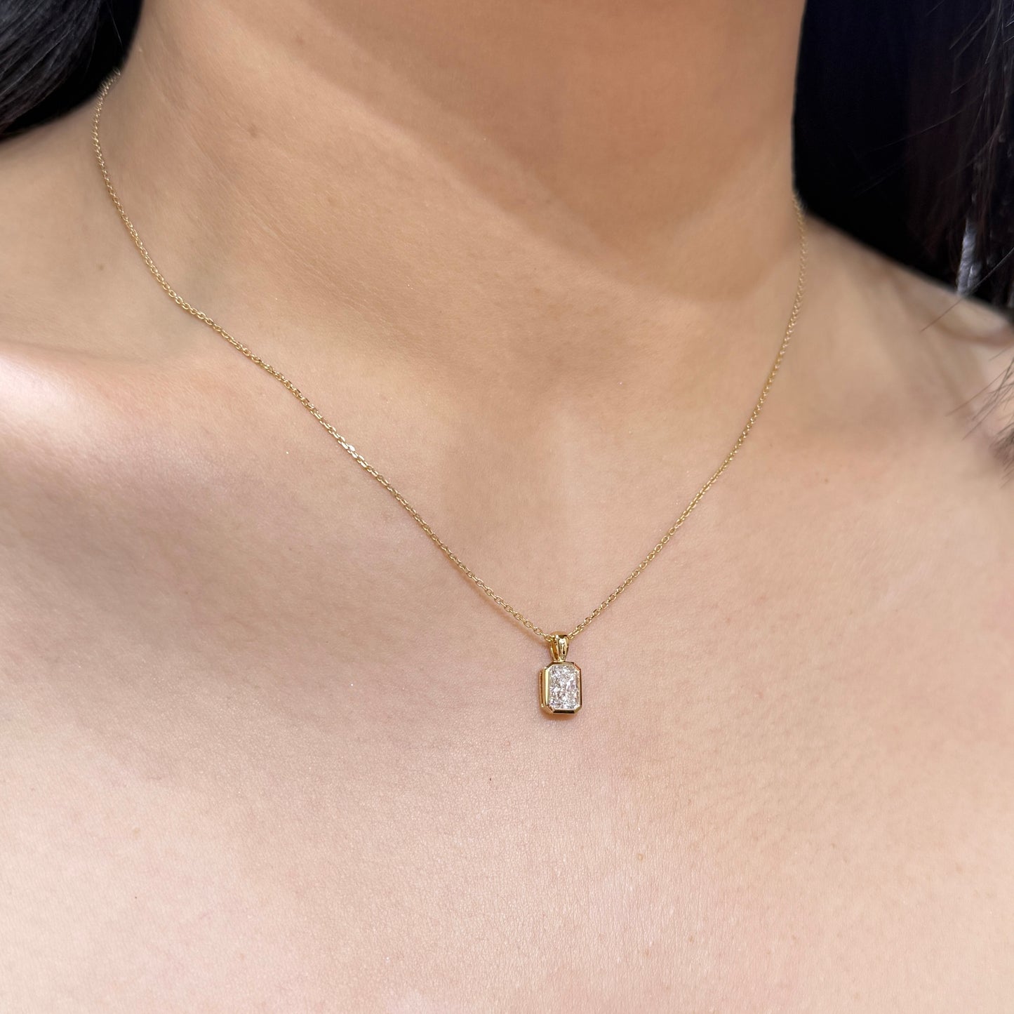 Lab Diamond Radiant cut 0.7ct bezel open clip pendant