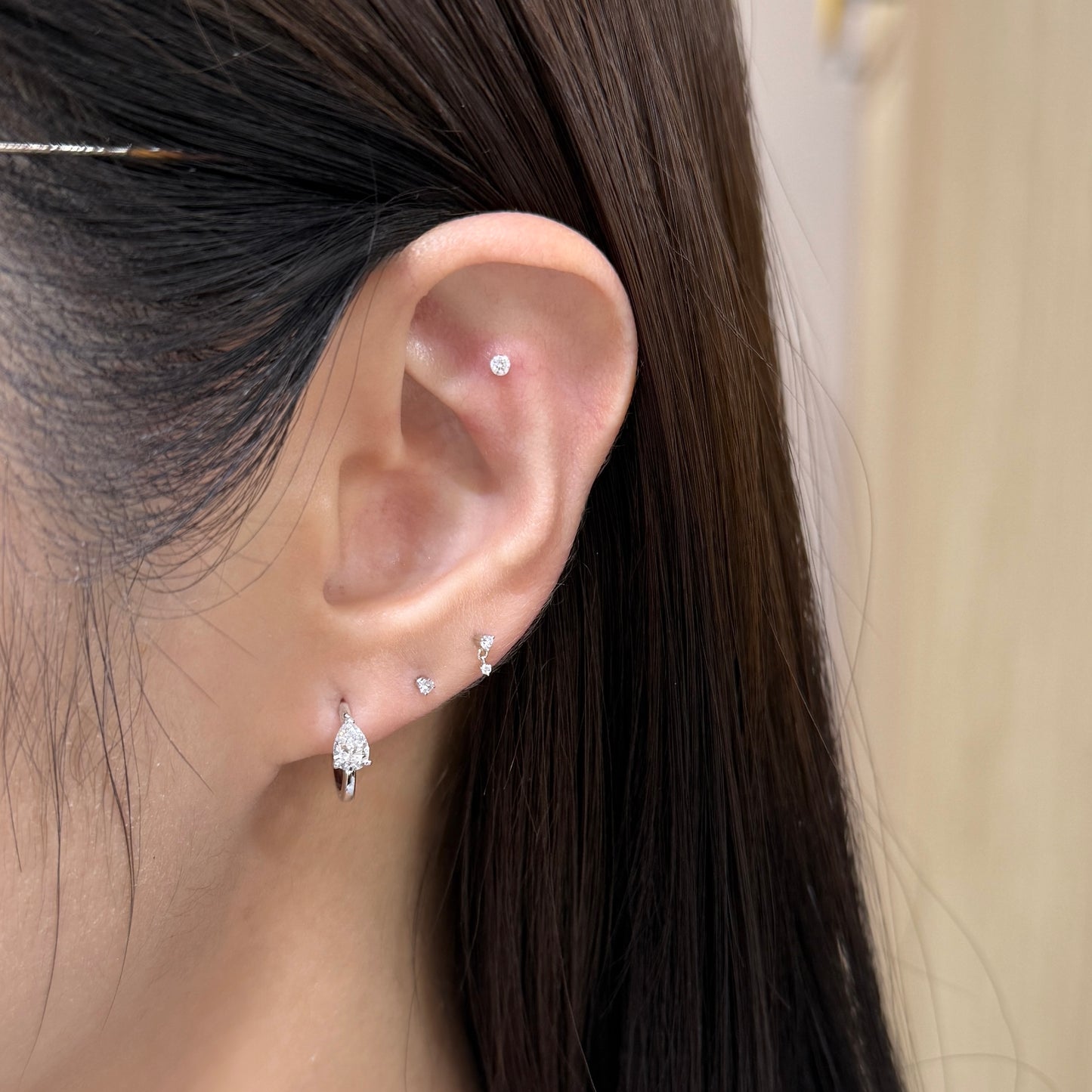 Lab diamond Pear 0.6ct 10mm hoop earrings-pair