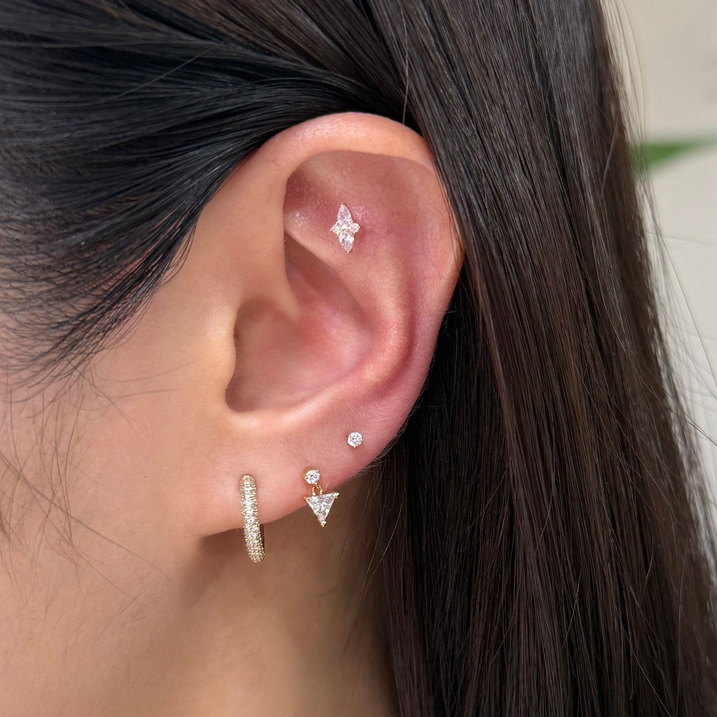 Lab diamond round and triangle cut 0.23ct stud swing earring-each