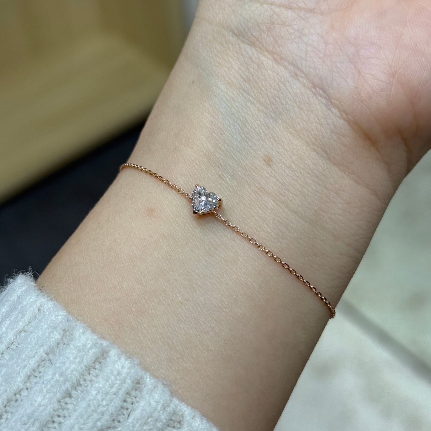 Lab diamond heart shape 0.5ct three-prong bracelet