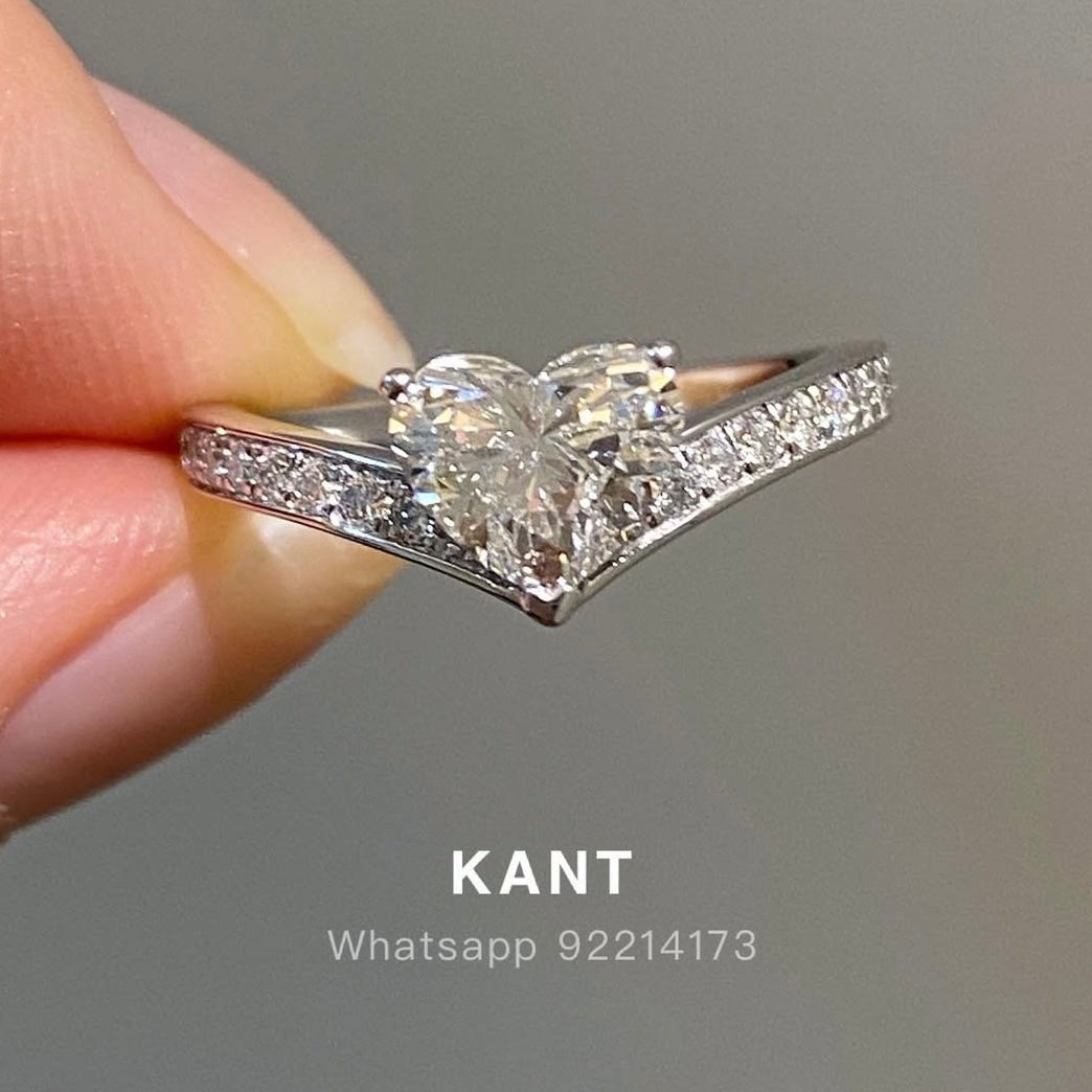 IGI Lab diamond heart shape 1ct v shape channel set ring