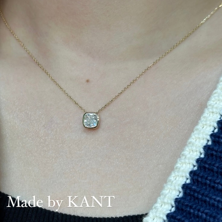 IGI Lab diamond cushion cut 1ct bezel necklace