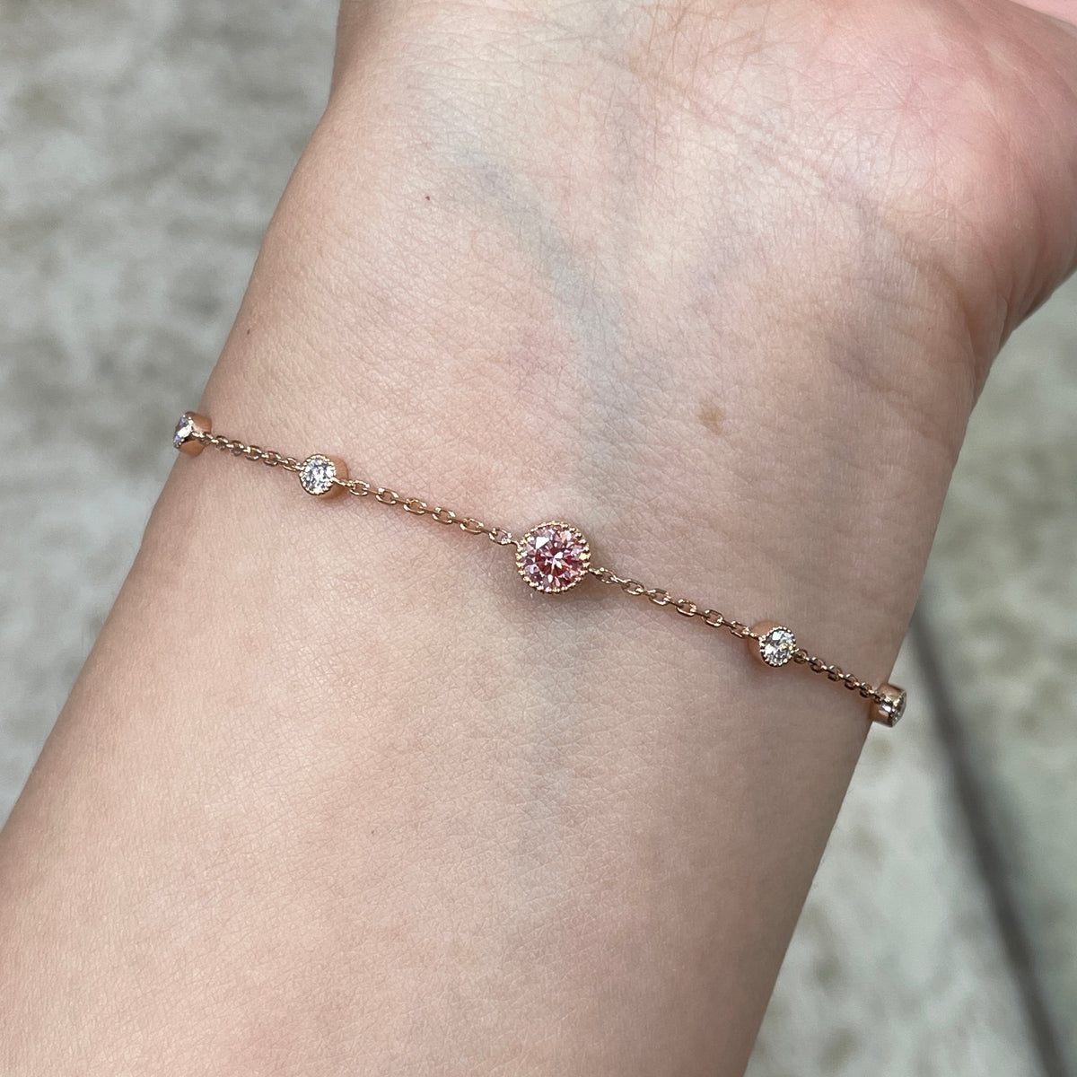 Lab pink diamond round 0.5ct with round milgrain bezel bracelet