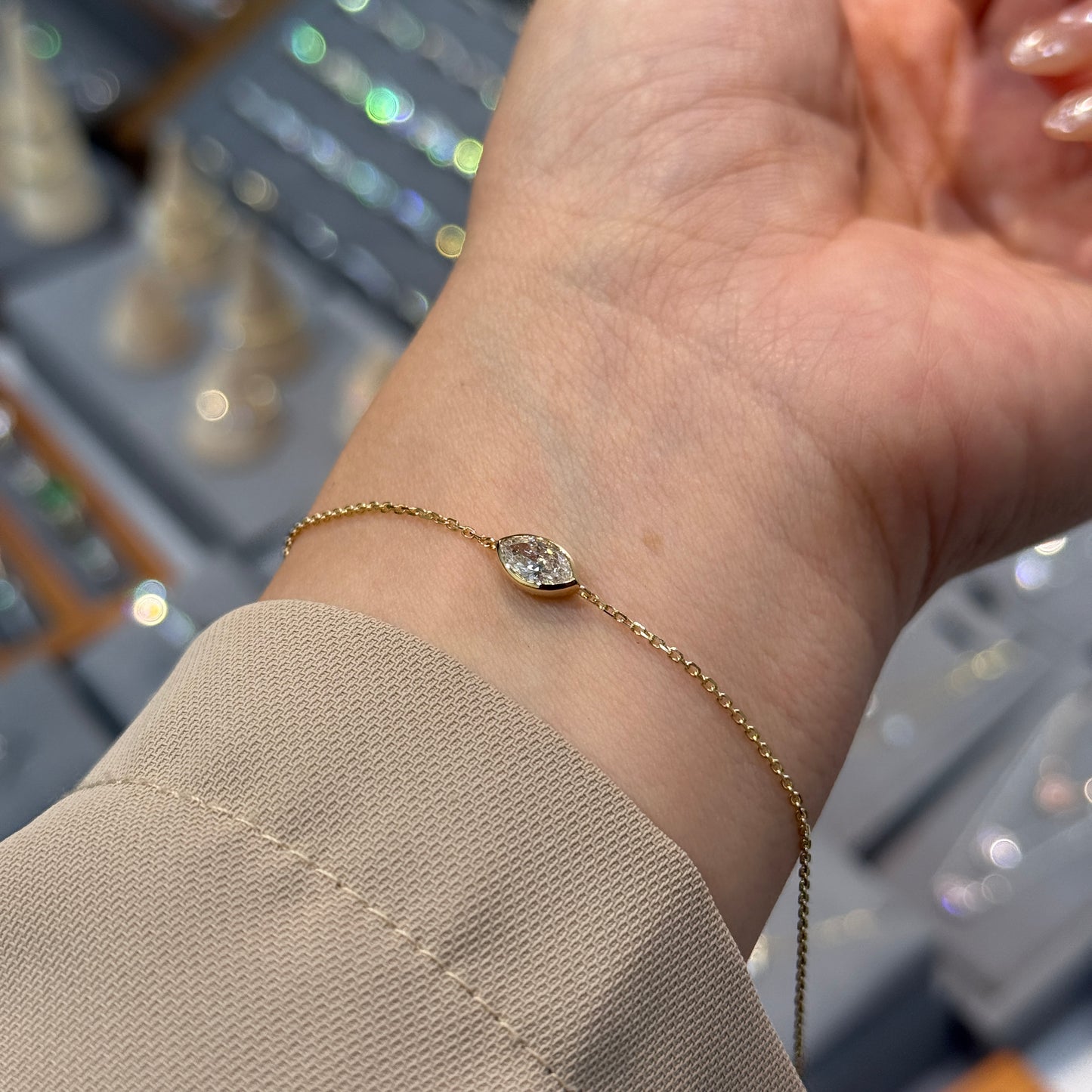 Lab diamond marquise shape 0.4ct bezel bracelet