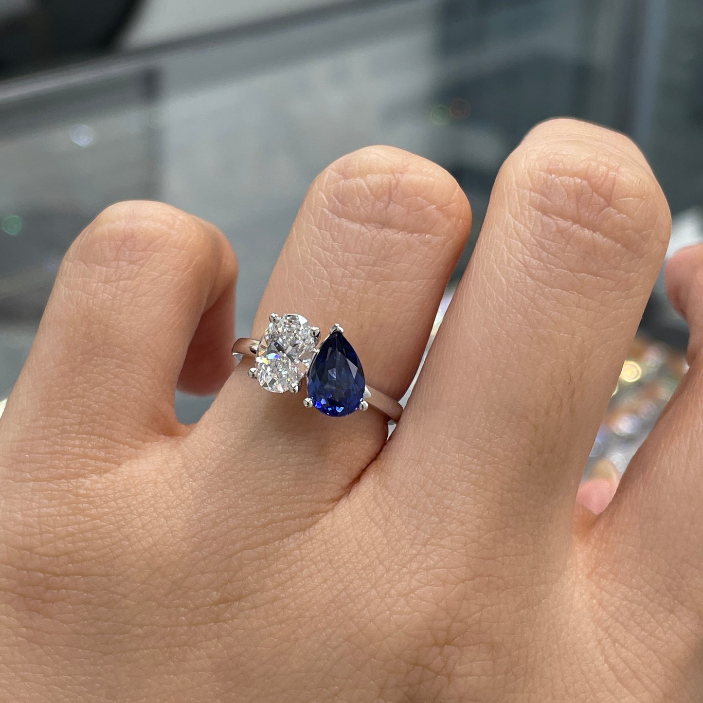 IGI Lab diamond Oval shape 0.9ct with lab sapphire royal blue color Pear Shape 1.4ct toi et moi ring