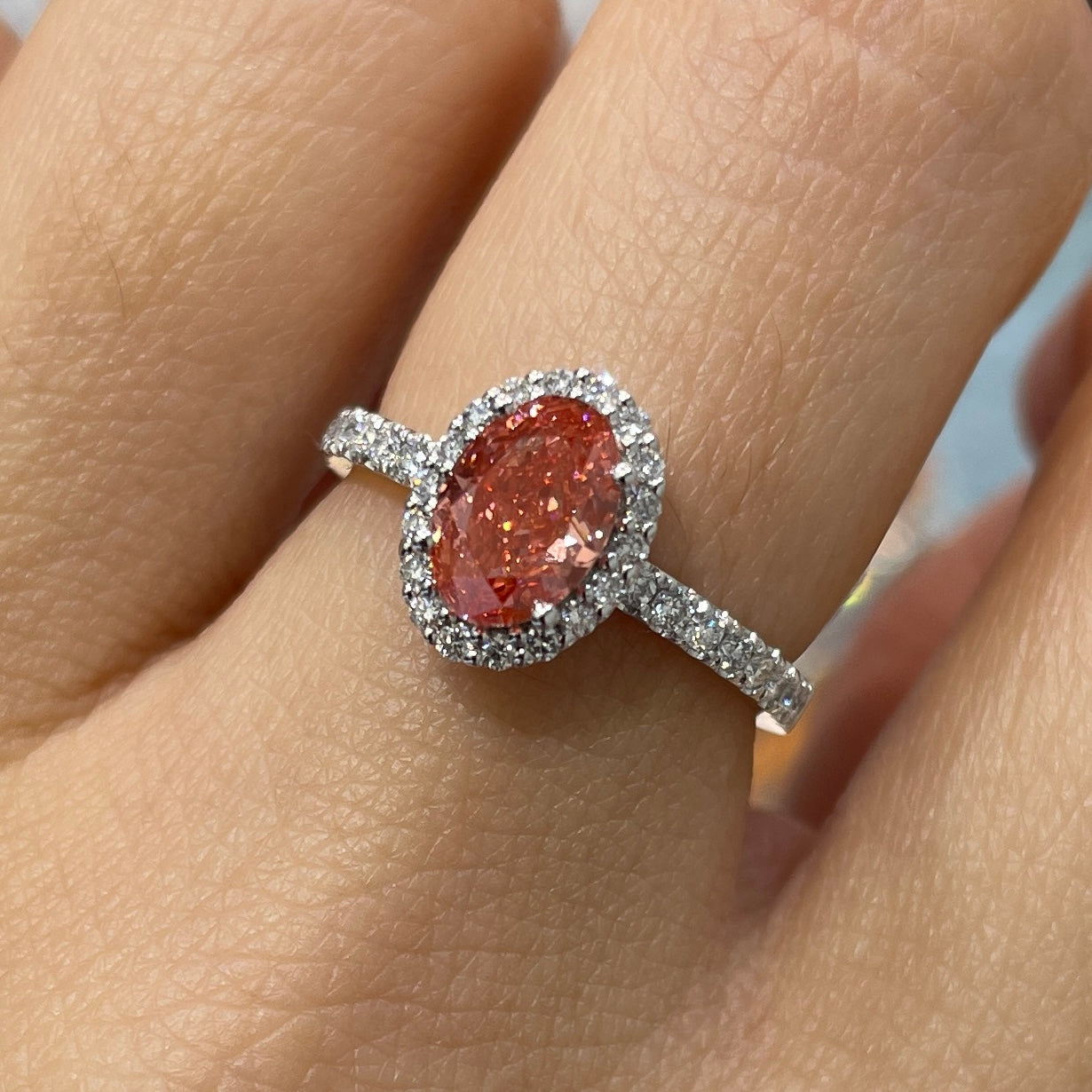 IGI pink diamond Oval shape 1ct two way halo pave ring