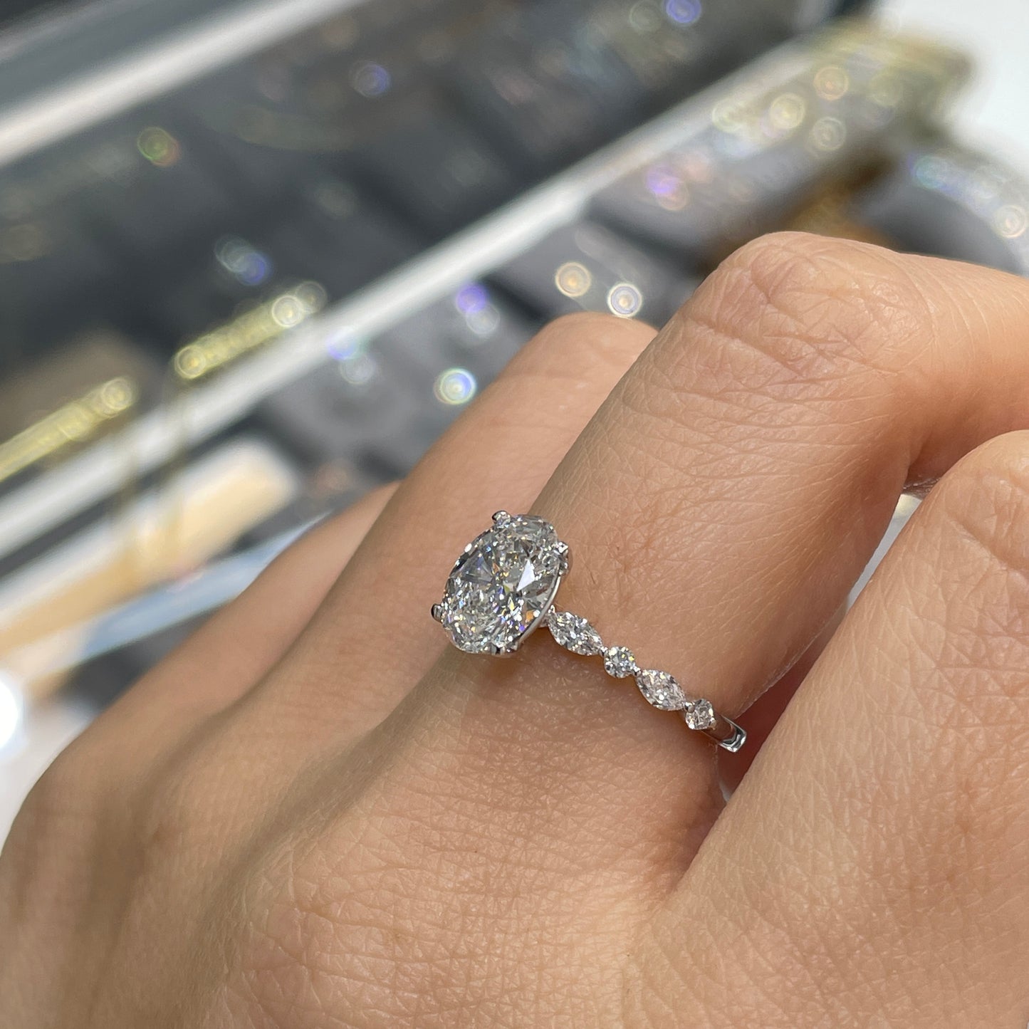 IGI lab diamond Oval 1.5ct marquise round mix pave ring