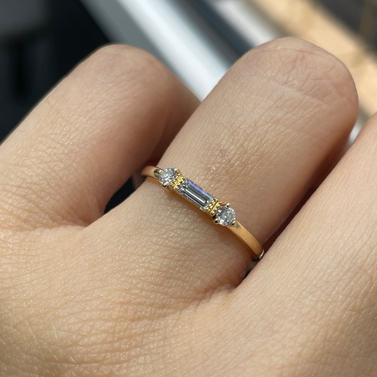 Lab diamond baguette and round 0.1ct thicker ring
