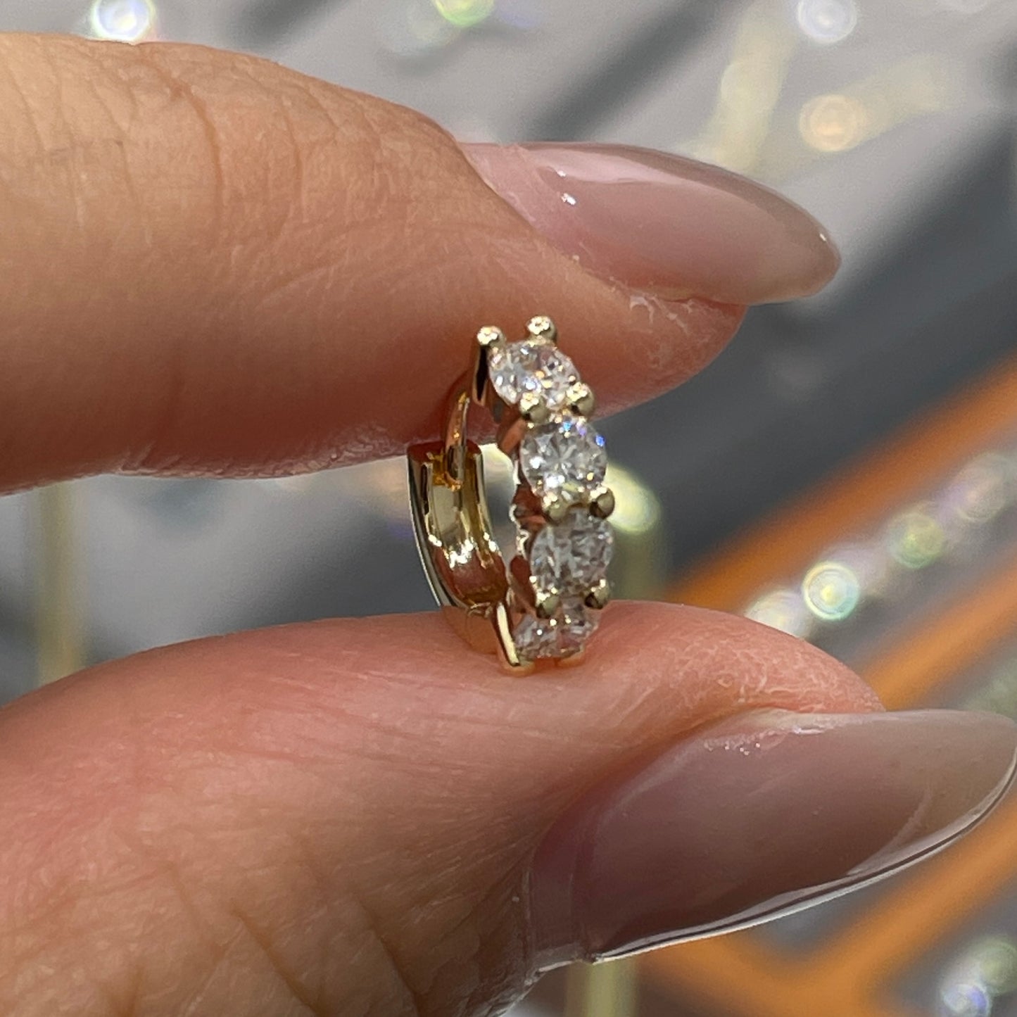 Lab diamond Round 0.32ct 7mm hoop earring-each