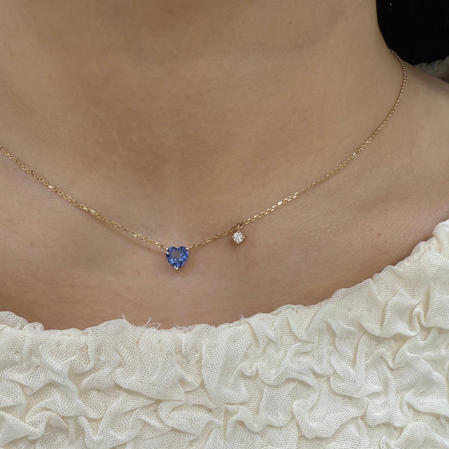 Lab grown sapphire cornflower heart with star 0.65ct necklace