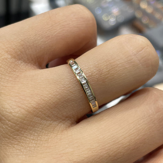 Lab Diamond baguette 0.1ct channel set half eternity ring