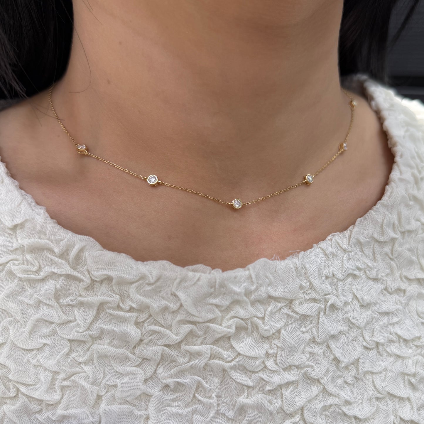 Lab diamond Round 0.48ct bezel six bubbles necklace