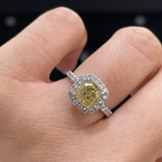 IGI Lab yellow diamond cushion cut 2ct classic halo ring