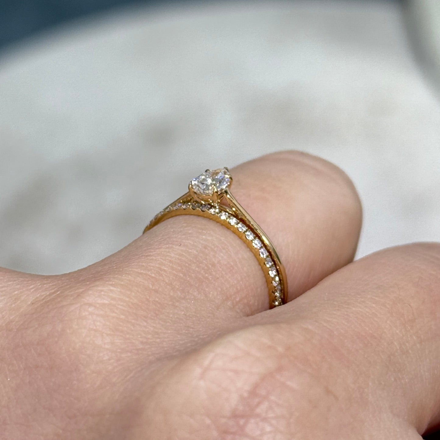 Lab diamond pear 0.3ct five-prong solitaire ring