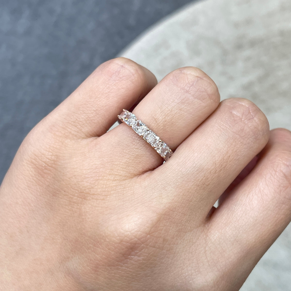 9k Lab diamond Radiant cut 1.8ct horizontal half eternity straight vertical line band ring
