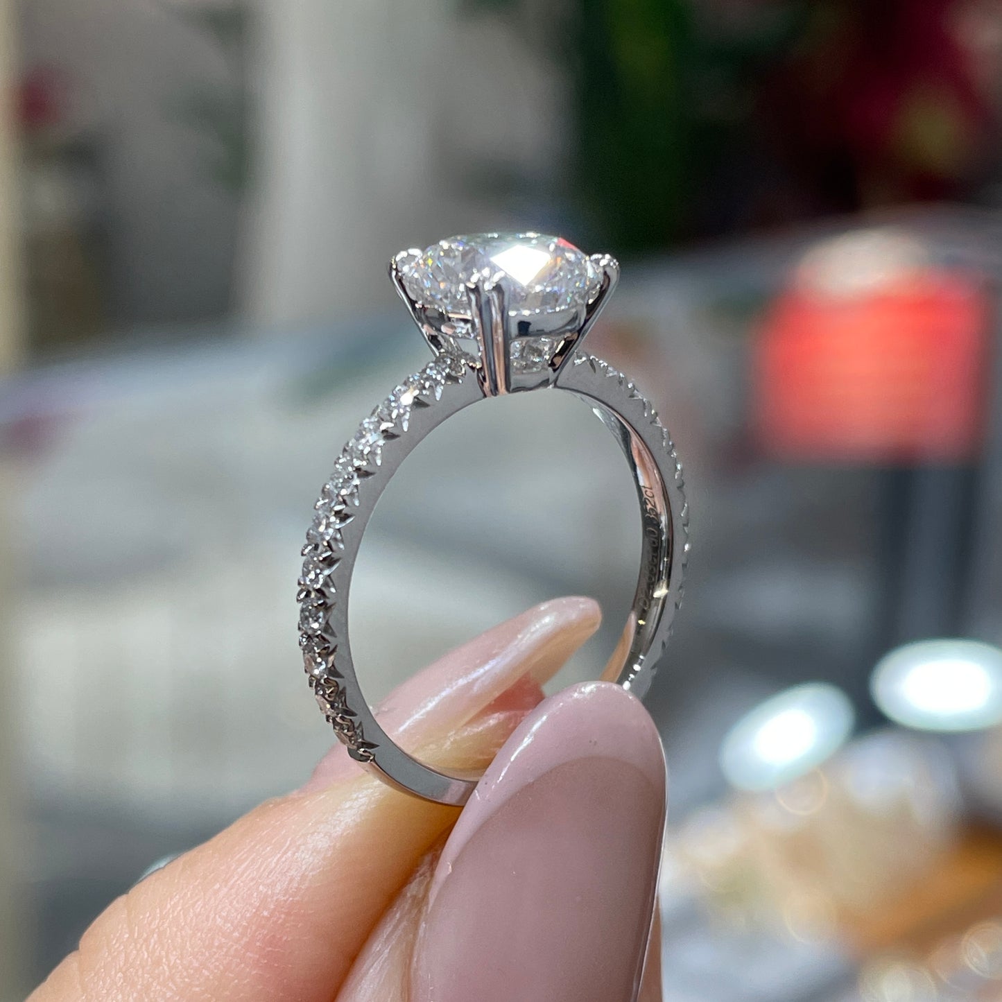 IGI Lab diamond Round 2ct four double prong pave ring