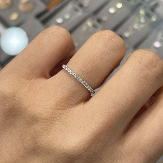Lab diamond round 0.25ct half eternity ring