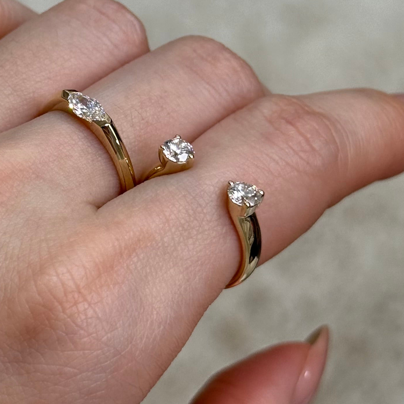9K Lab Diamond round 0.6ct duo invisable open ring