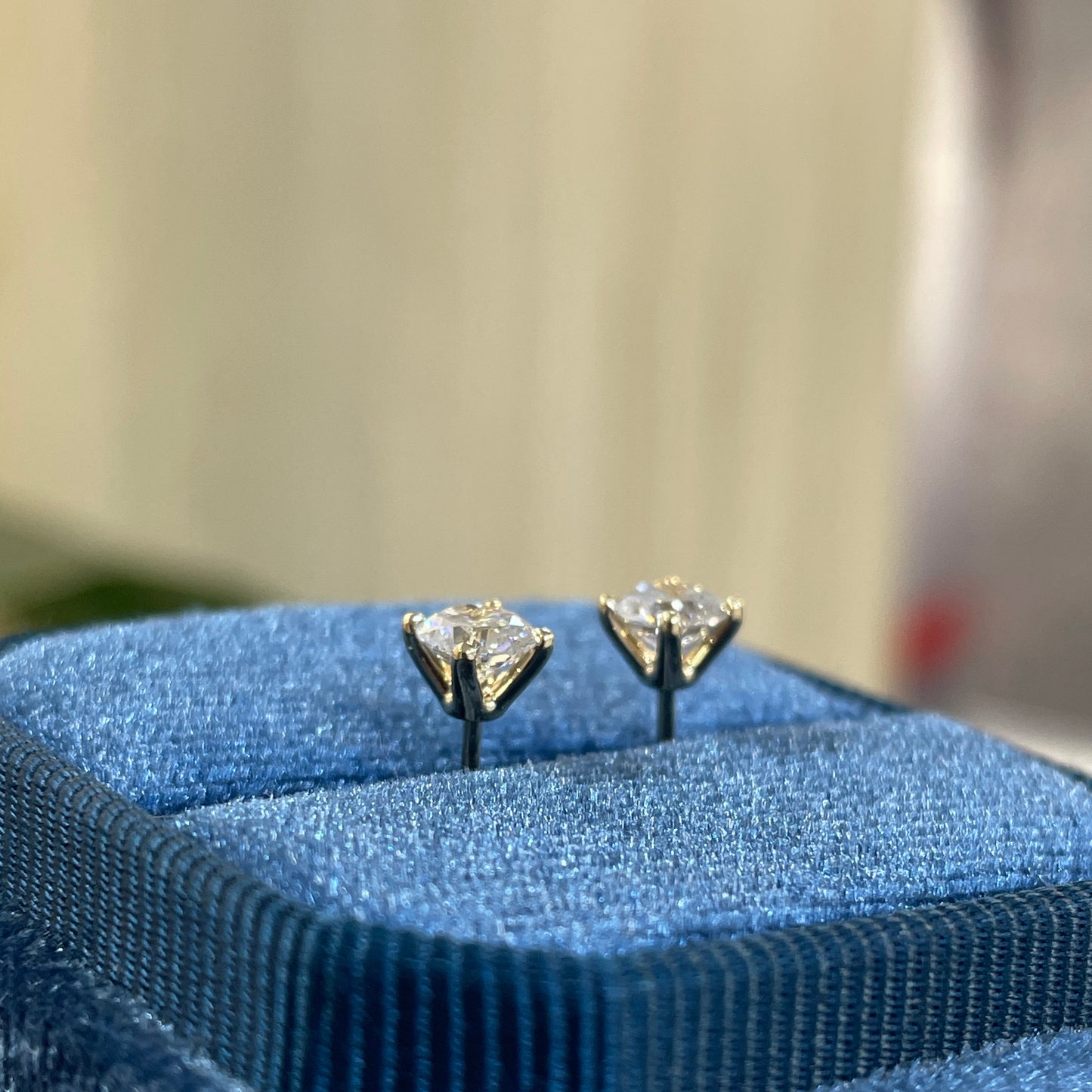 Lab diamond round 0.8ct four-prong v set stud earrings-pair