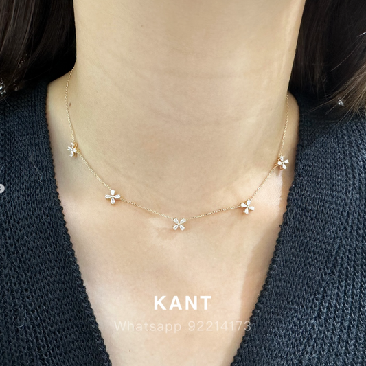 Lab diamond pear 0.8ct flowers necklace