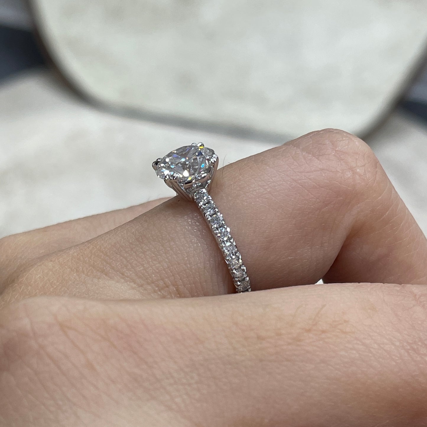 IGI Lab diamond Round 2ct four double prong pave ring