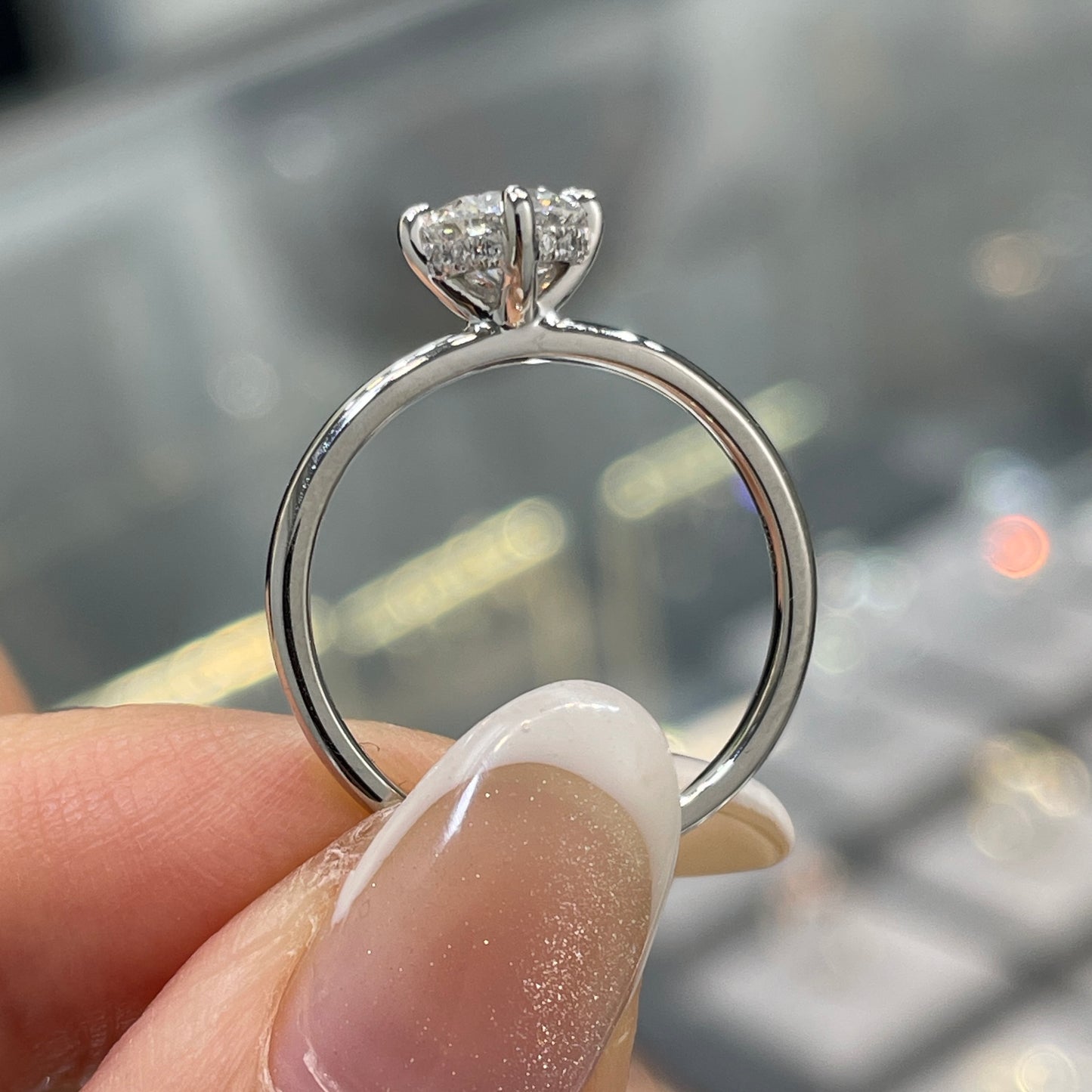 IGI Lab diamond round 0.7ct compass underhalo ring