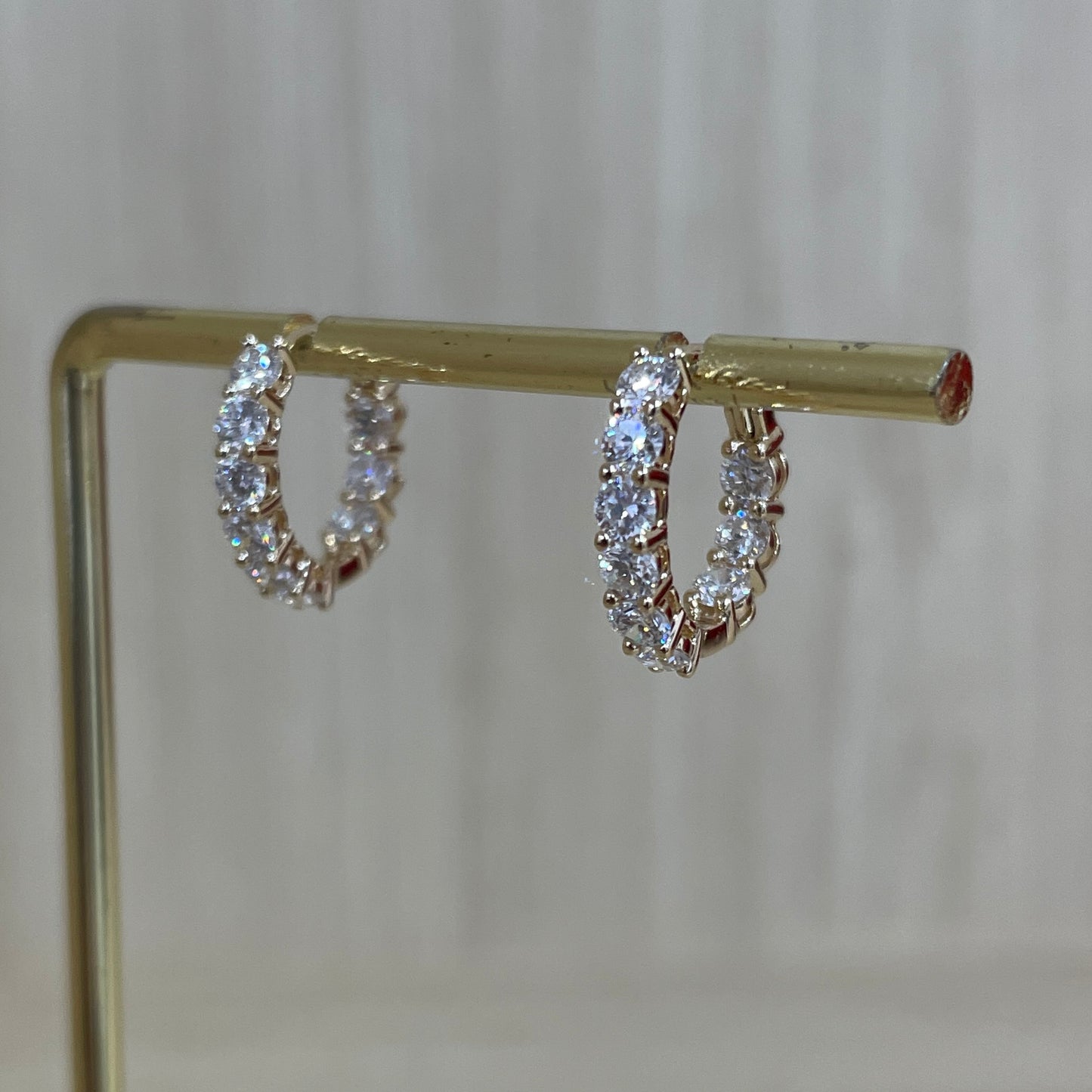 9K Lab diamond round 1.3ct double side diamond 10mm huggie hoop earrings -pair