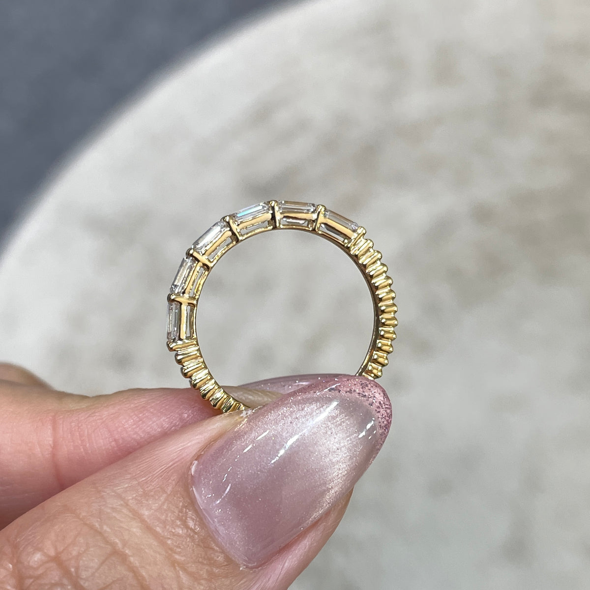 9k Lab diamond emerald cut 1.2ct horizontal half eternity straight vertical line band ring