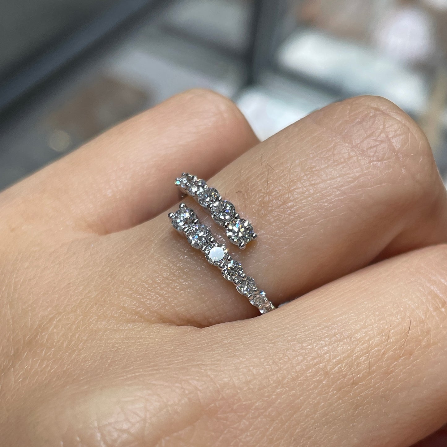 Lab diamond round 0.6ct half eternity z open ring