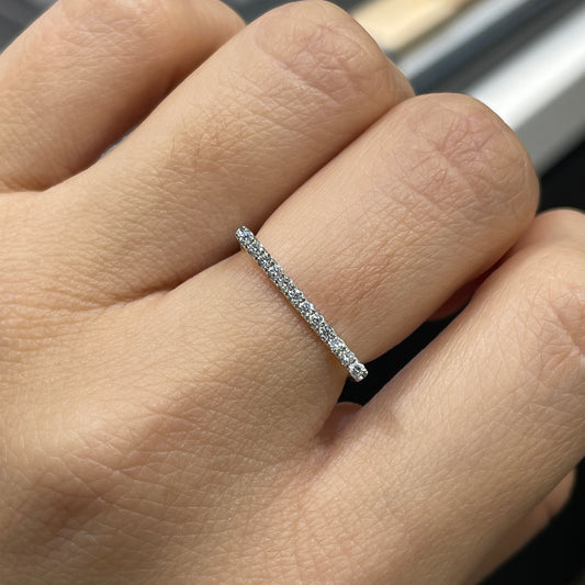 Lab Diamond round 0.1ct bar ring