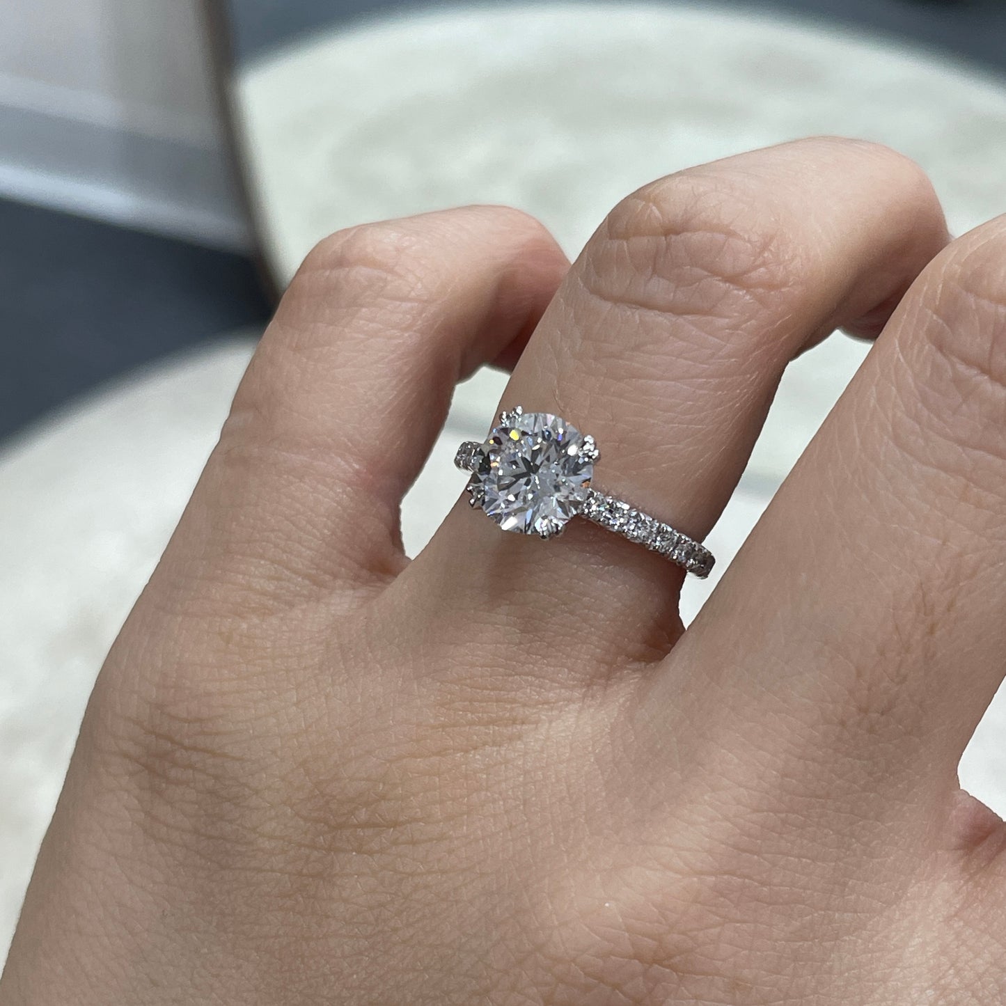 IGI Lab diamond Round 2ct four double prong pave ring