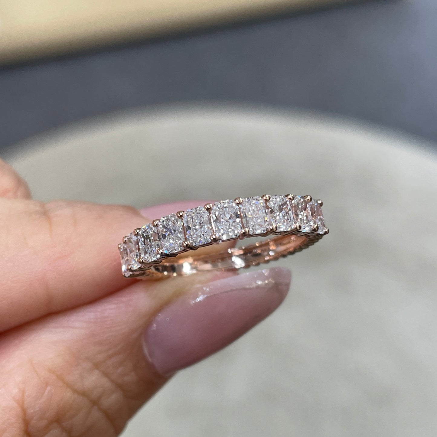 9k Lab diamond Radiant cut 1.4ct half eternity straight vertical line band ring