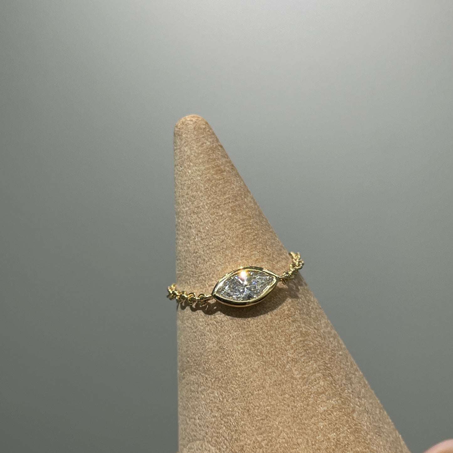 Lab Diamond marquise 0.2ct bezel chain pinky ring