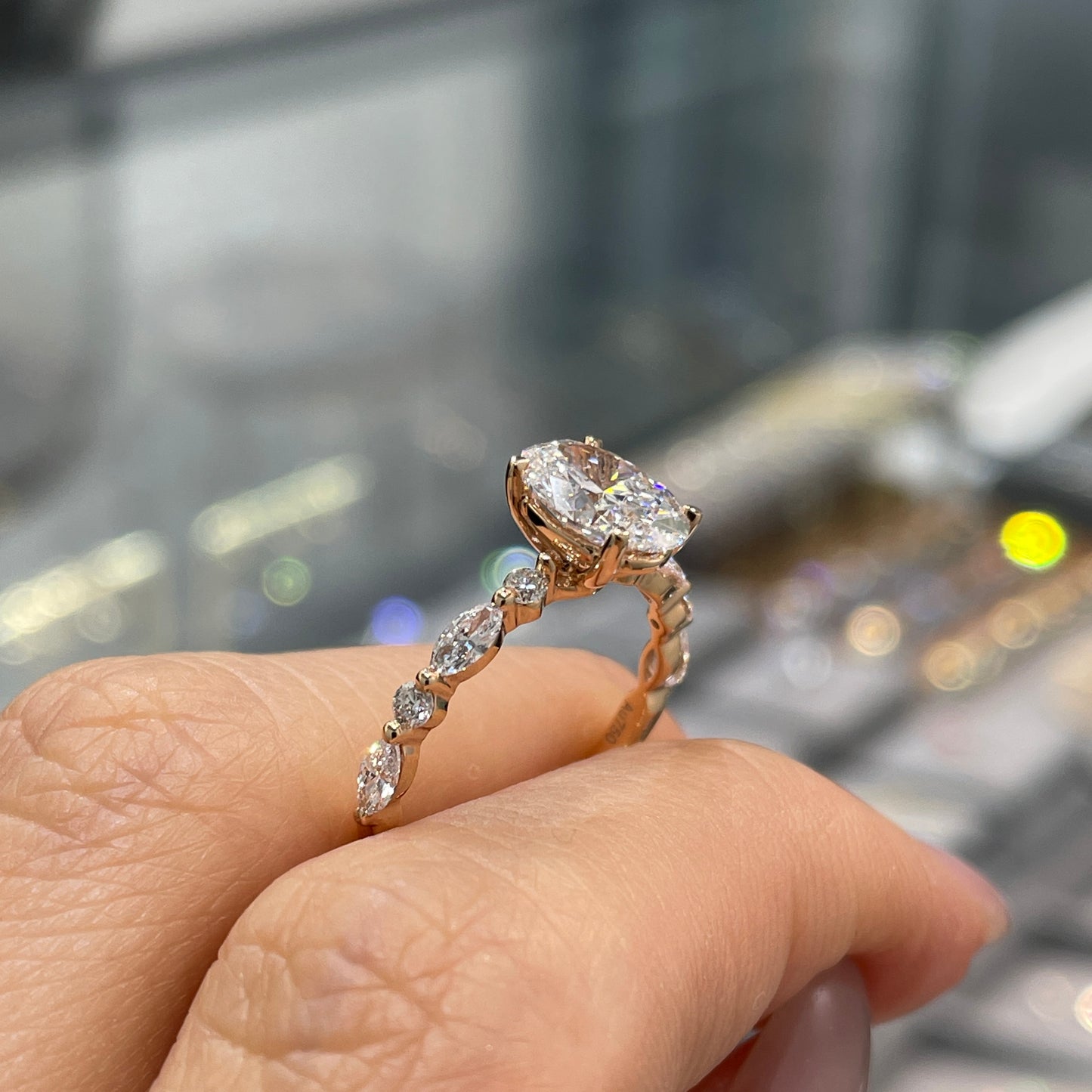 IGI lab diamond Oval 1.2ct marquise round mix pave ring