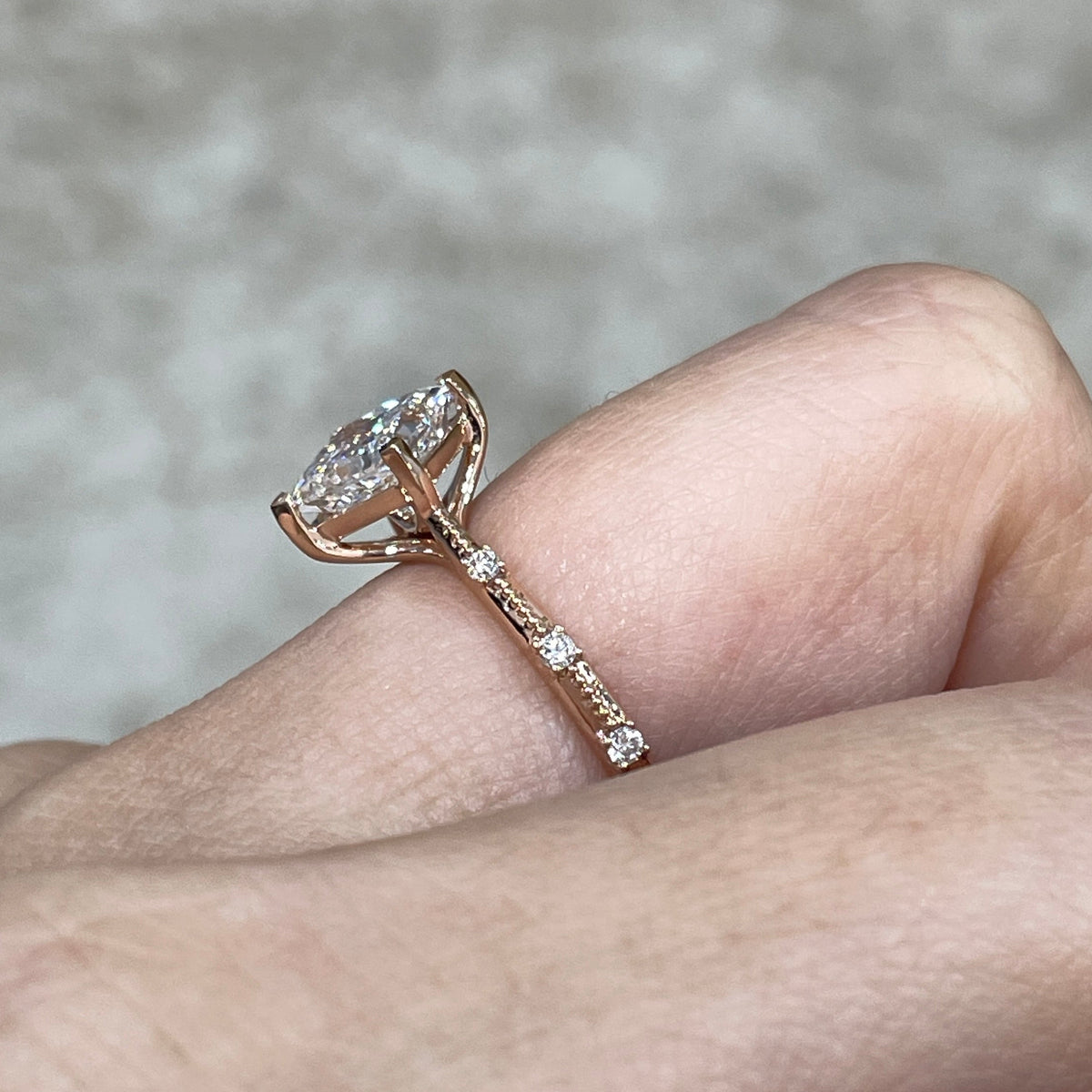 IGI Lab diamond Princess cut 1.5ct four-prong milgrain side stone band ring