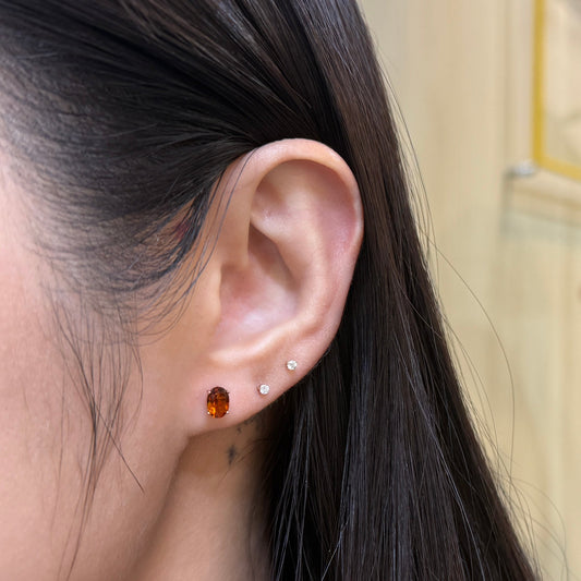 9k natural madeira citrine oval shape 1ct four-prong stud earrings - pair