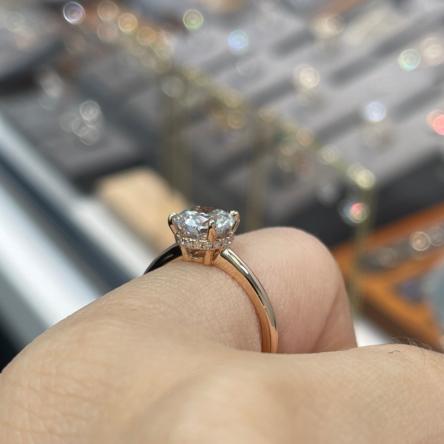 IGI lab diamond 1ct round four-prong underhalo ring