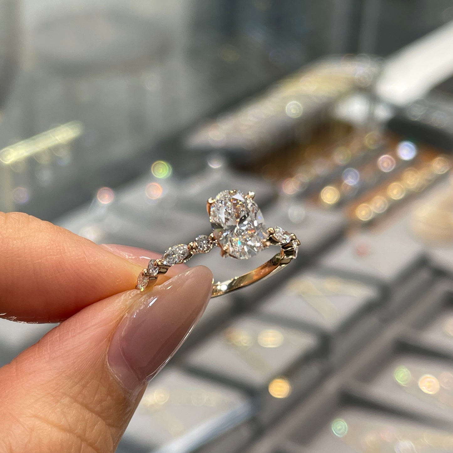 IGI lab diamond Oval 1.2ct marquise round mix pave ring