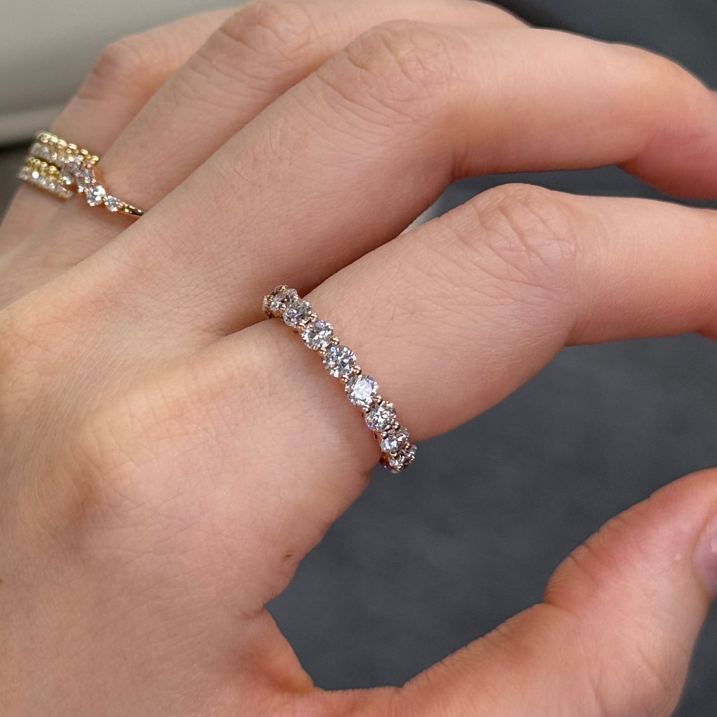 9k Lab diamond round 2.1ct full eternity ring