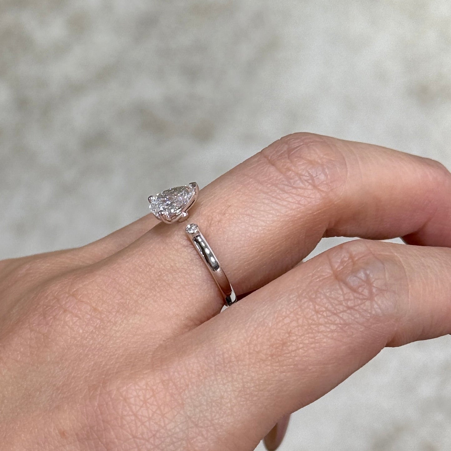 Lab diamond pear shape 1ct open ring