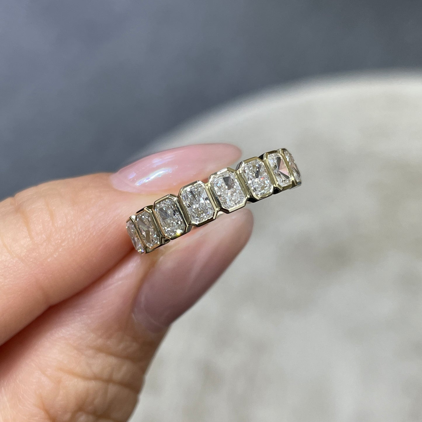 9k Lab diamond radiant cut 1.18ct bezel vertical line band half eternity ring